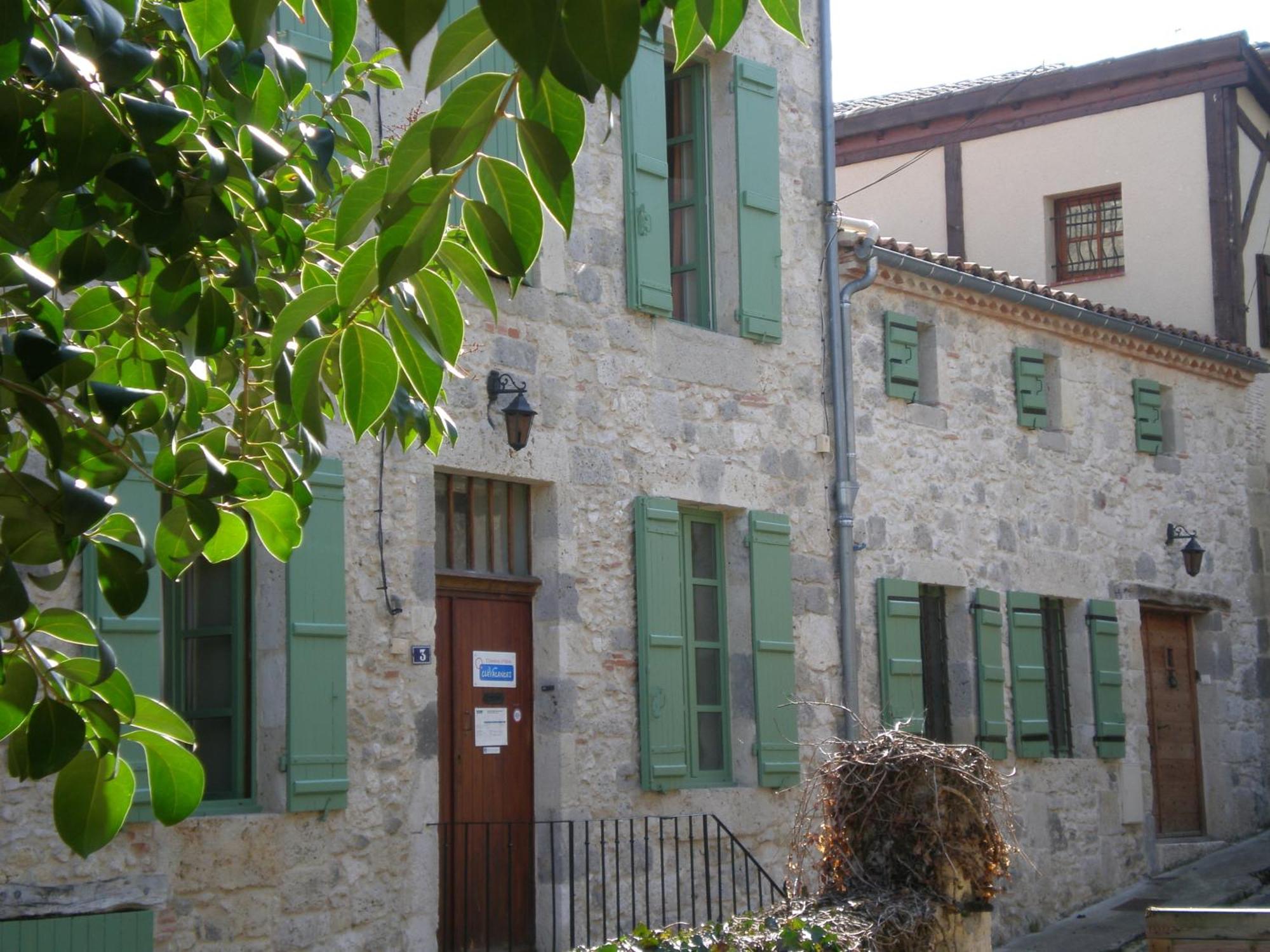 Chambre D'Hotes La Tour De Brazalem Nérac Exterior photo